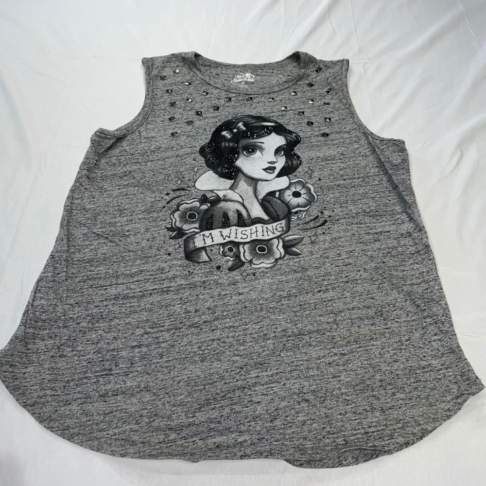Disney Art of Snow White Gray Studded Rhinestone Graphic Muscle Tank Top XL
